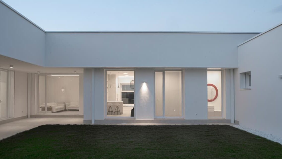 Deceuninck - Vivienda unifamiliar AM. ARMENTIA